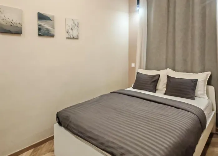 3 Bedrooms Bright In The Heart Of The Free Parking Upon Reservation * Будапешт