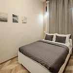 3 Bedrooms Bright In The Heart Of The Free Parking Upon Reservation * Budapest